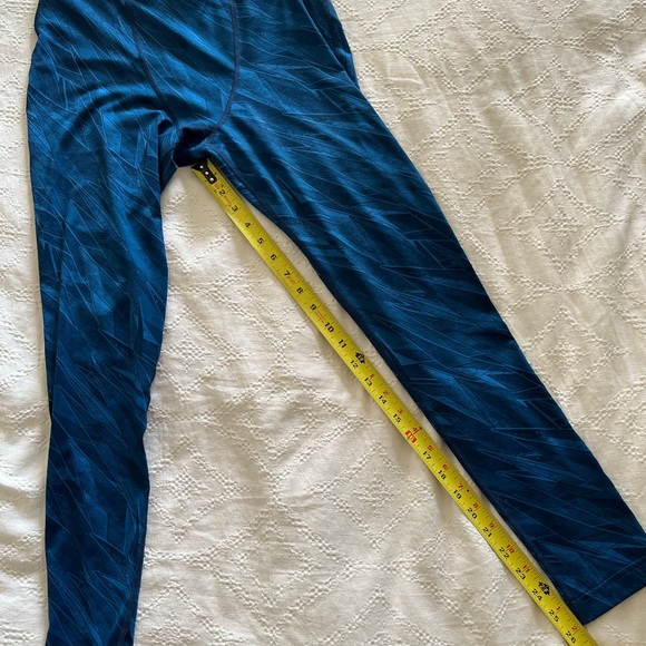 3 UA compression pants! 3 pairs - all go together. - Picture 2 of 11